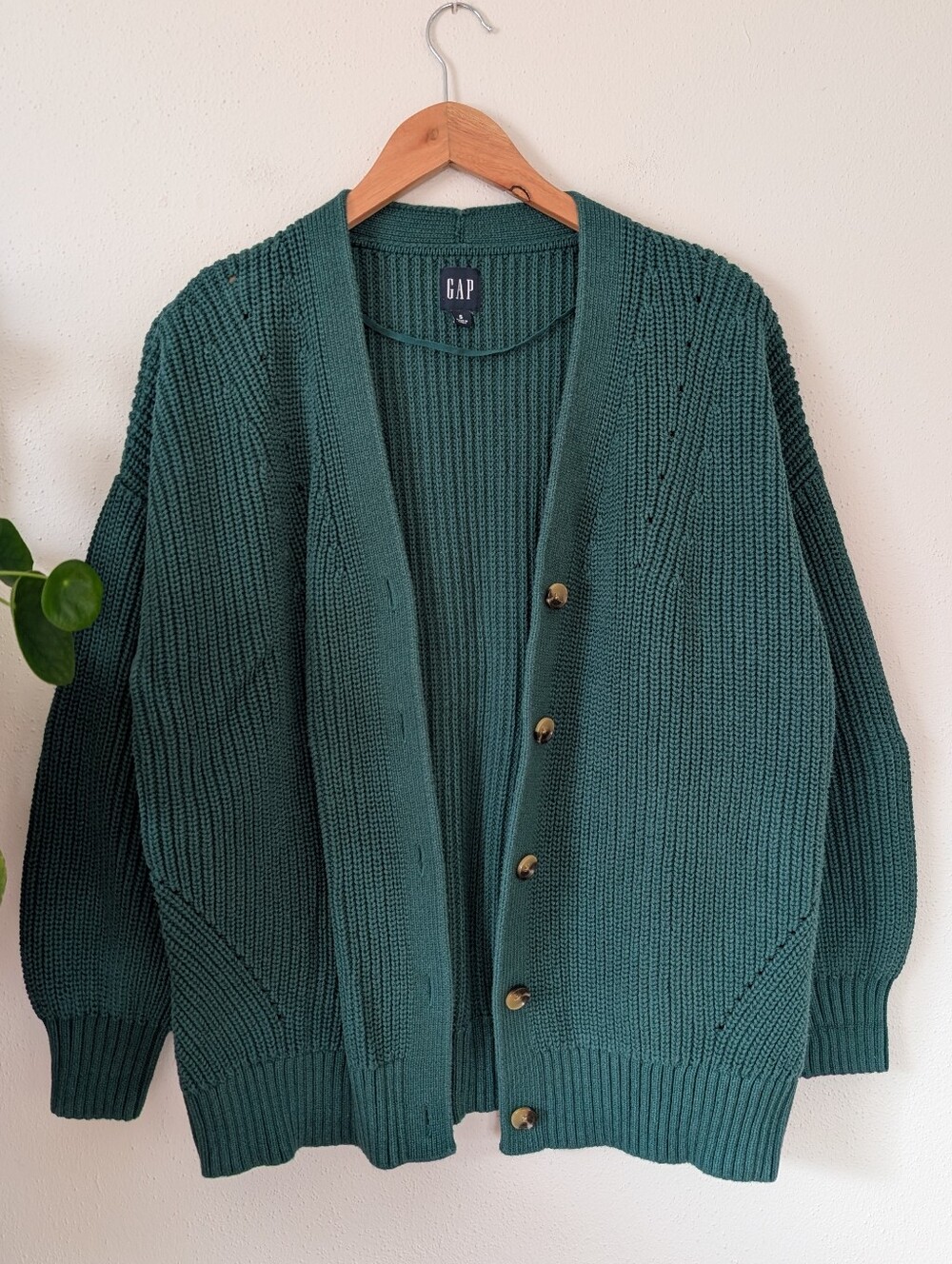 GAP | Small | Shaker Knit Boyfriend Cardigan | June Bug